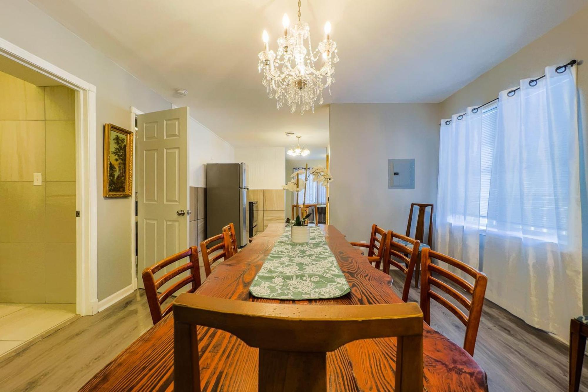 Large 6Br, 6 Bath In The City Of Ниагара-Фолс Экстерьер фото